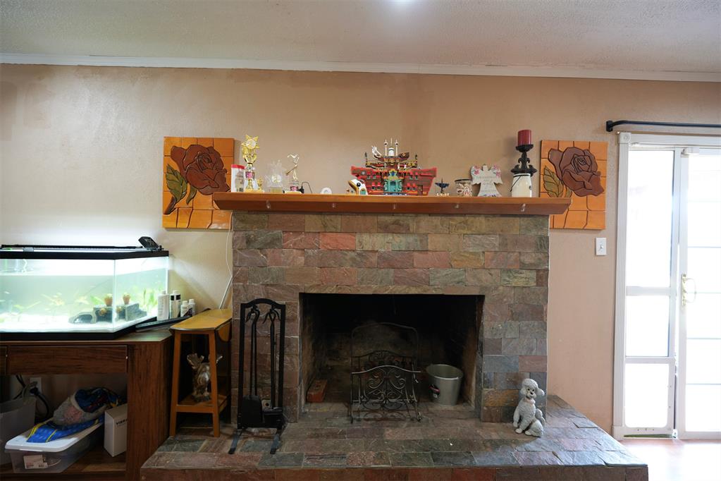 1909 Willard Drive Property Photo 12