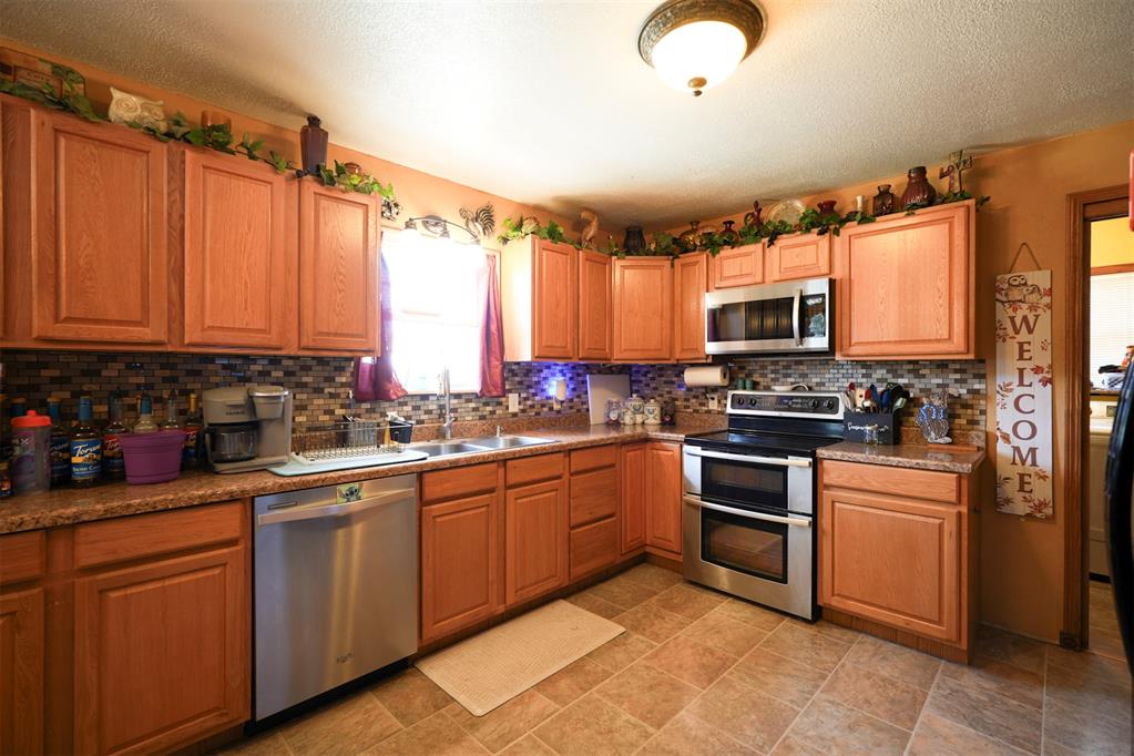 1909 Willard Drive Property Photo 16