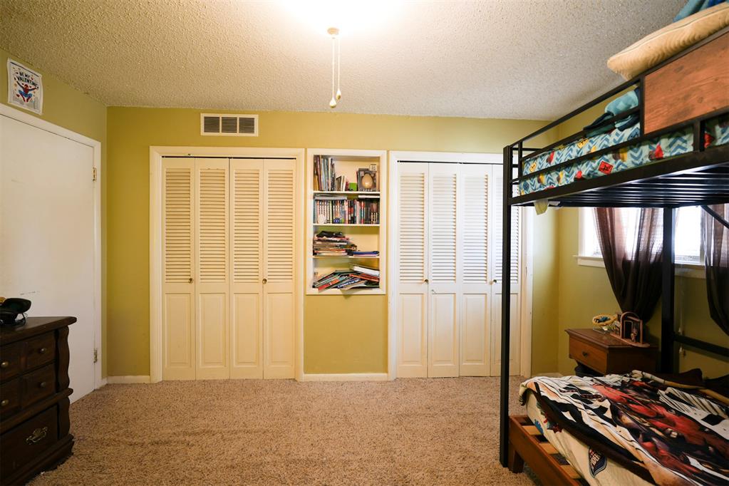 1909 Willard Drive Property Photo 22