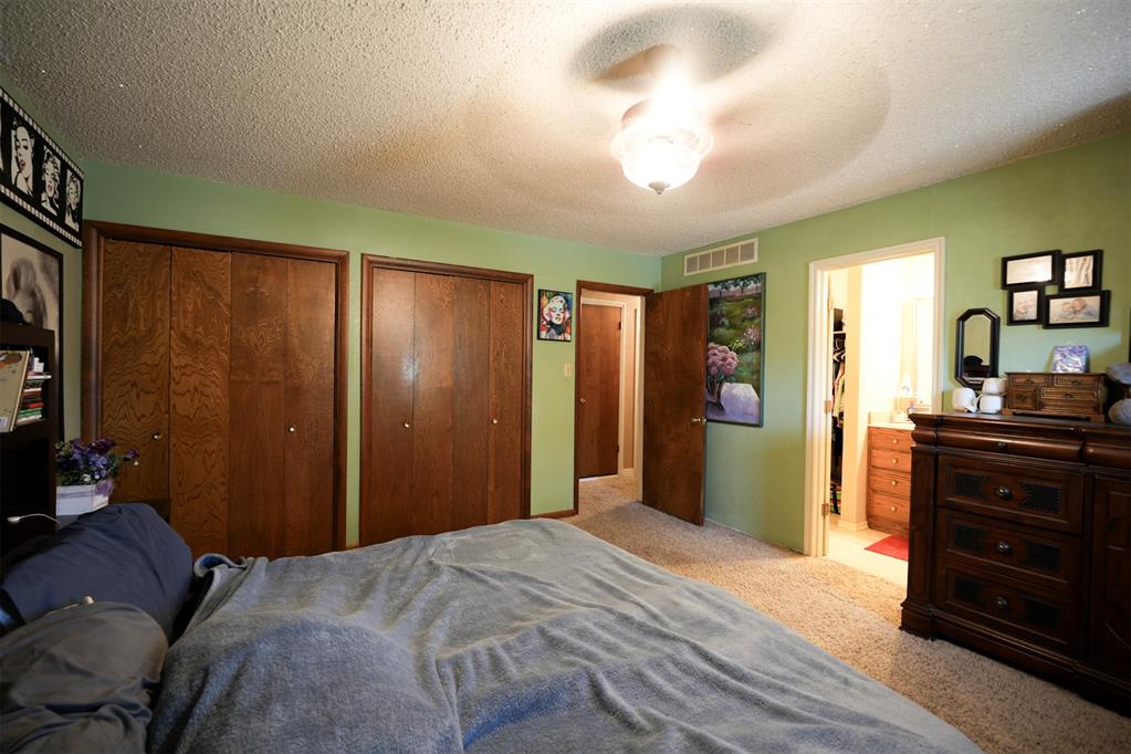 1909 Willard Drive Property Photo 27