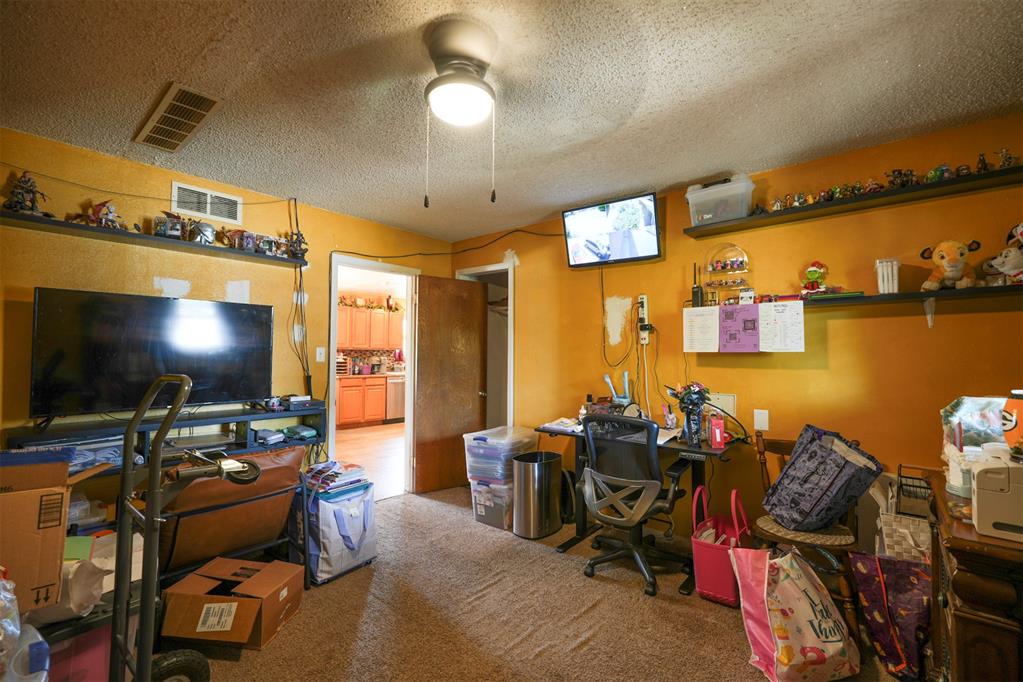 1909 Willard Drive Property Photo 34