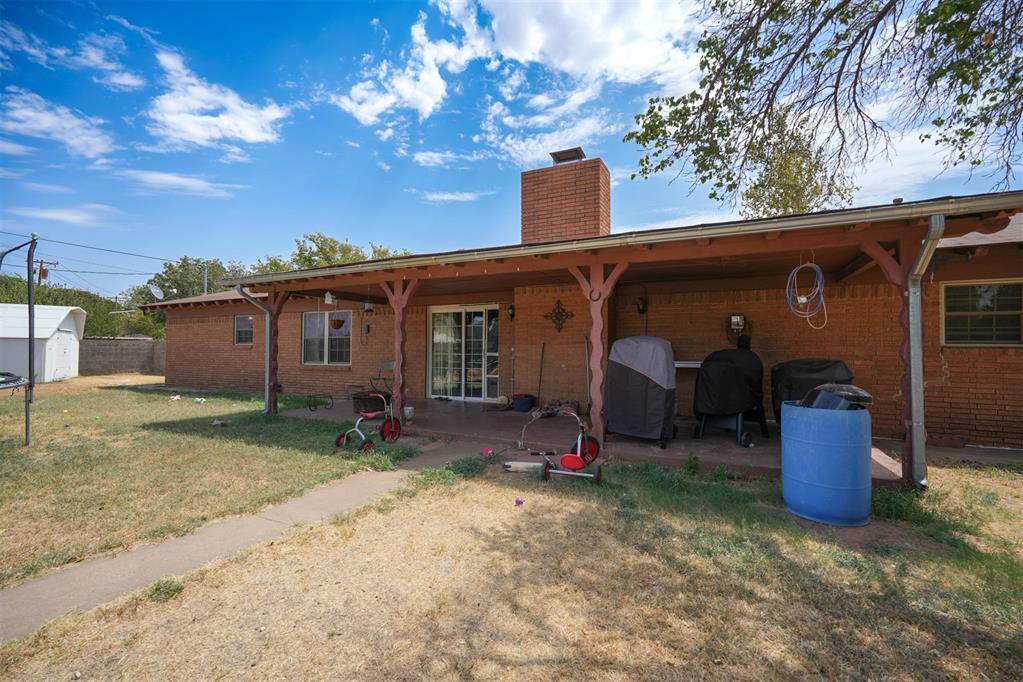 1909 Willard Drive Property Photo 37