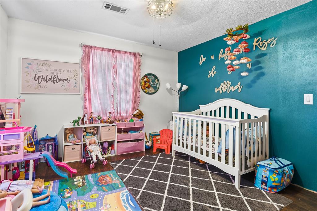 402 W A Street Property Photo 16