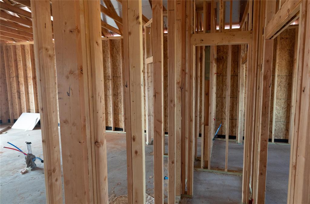 601 Straight Street Property Photo 9