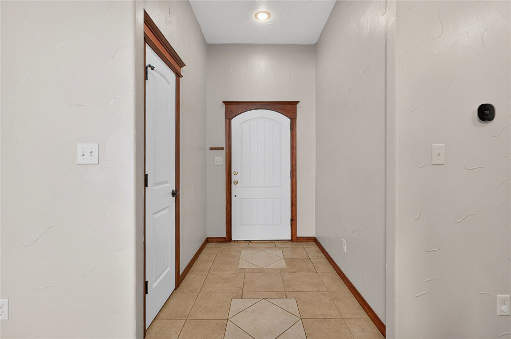 1105 Hershel Drive Property Photo 5