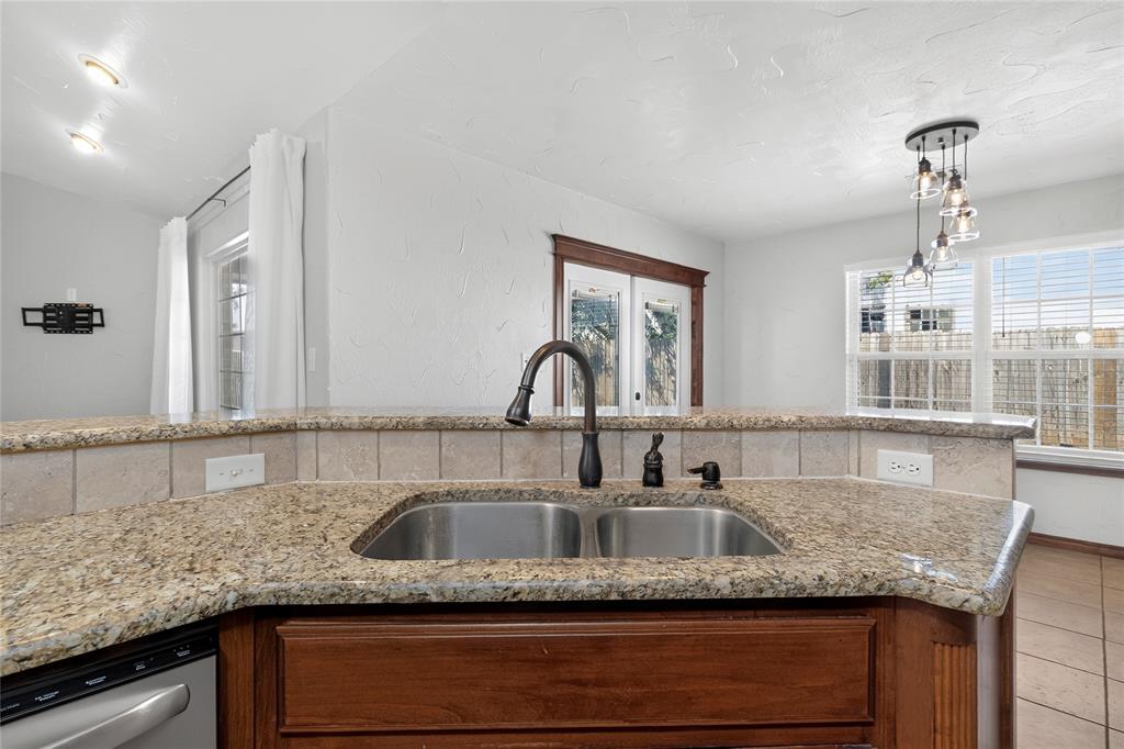 1105 Hershel Drive Property Photo 14