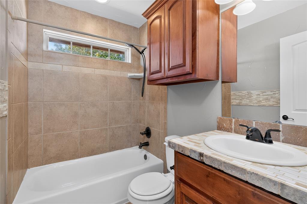 1105 Hershel Drive Property Photo 30