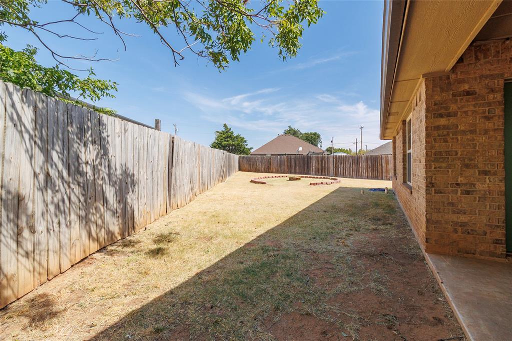 1105 Hershel Drive Property Photo 33