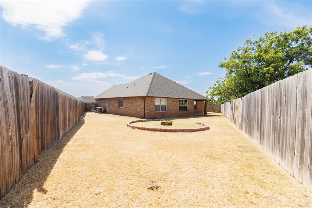 1105 Hershel Drive Property Photo 34