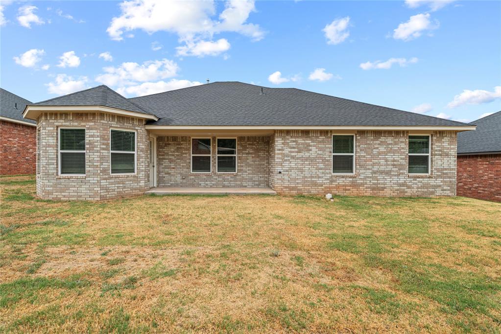 208 E Abbot Lane Property Photo 34