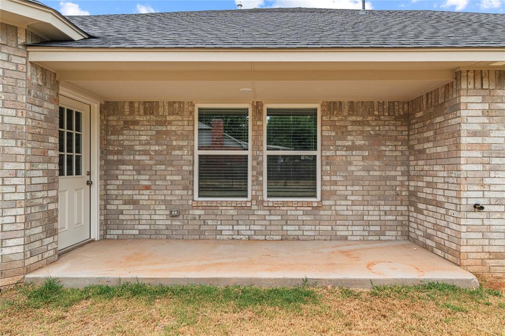 208 E Abbot Lane Property Photo 36