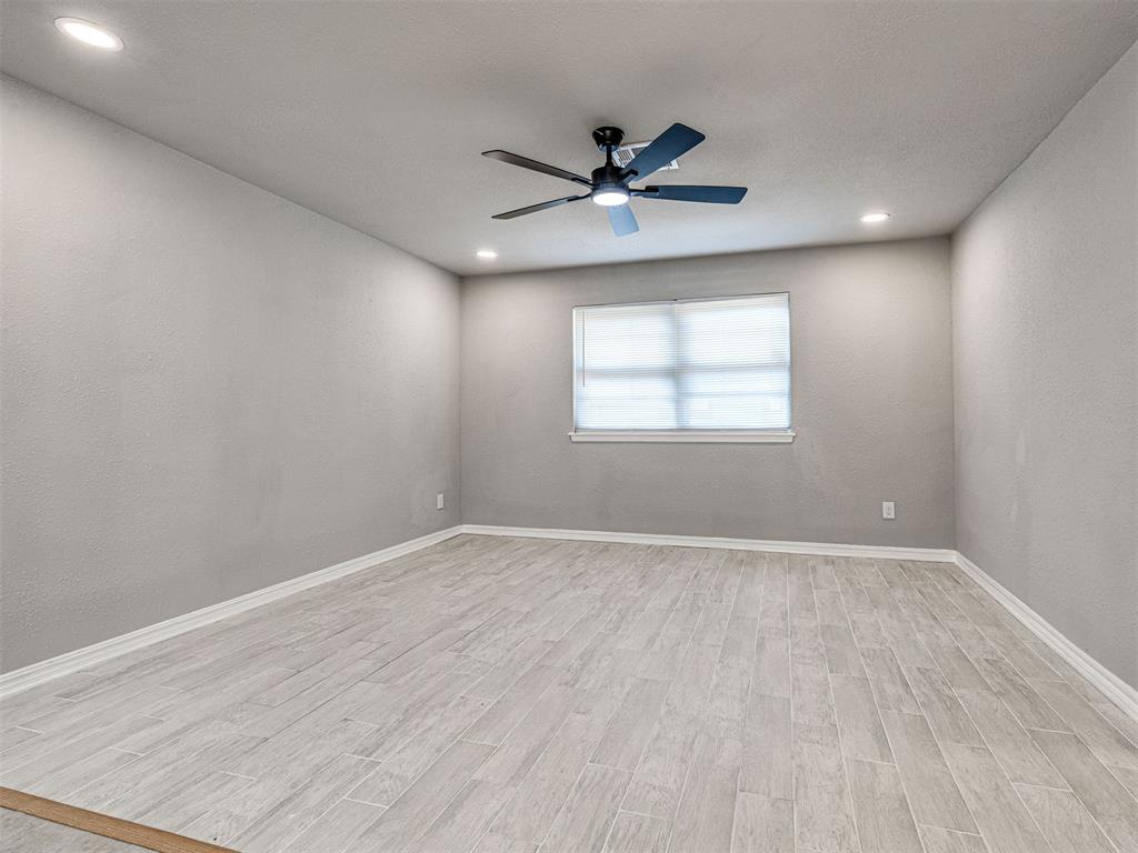 4705 N Libby Avenue Property Photo 11