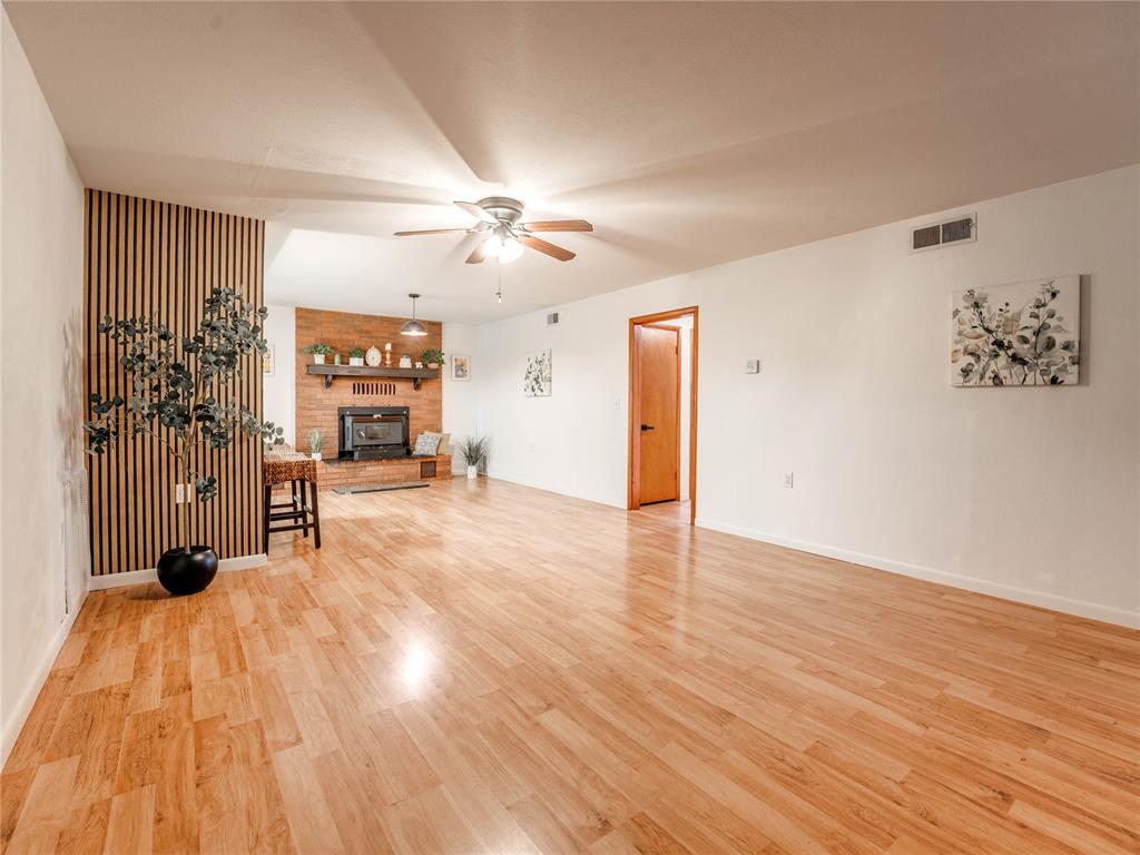 3574 N Highway 74 Property Photo 4
