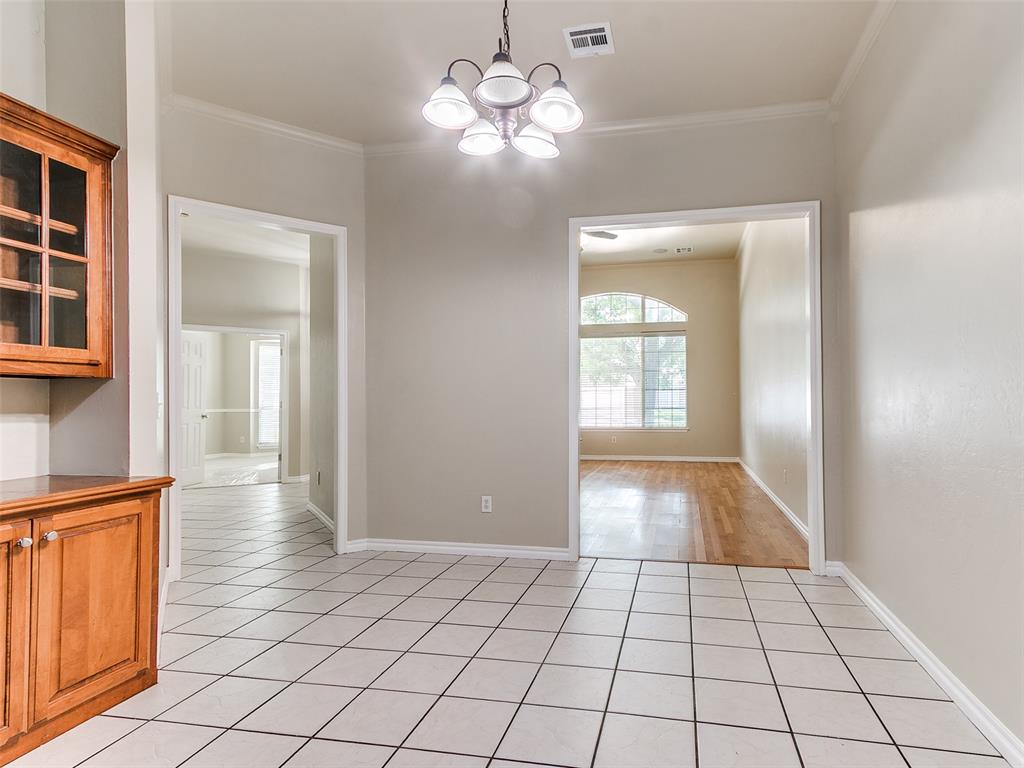 15524 Swallowtail Drive Property Photo 14