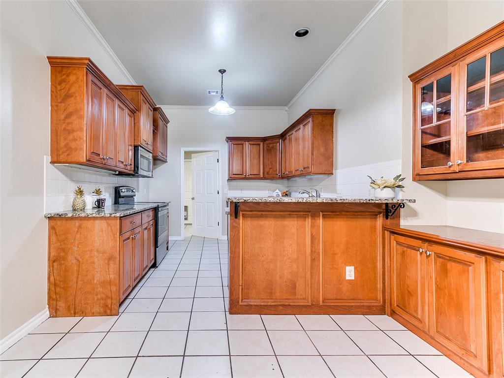 15524 Swallowtail Drive Property Photo 18