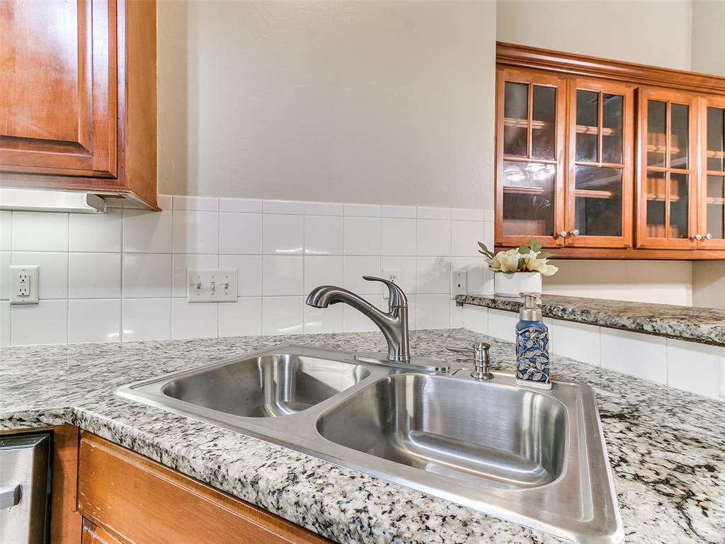 15524 Swallowtail Drive Property Photo 19