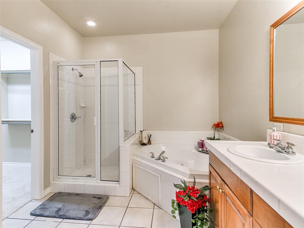 15524 Swallowtail Drive Property Photo 26