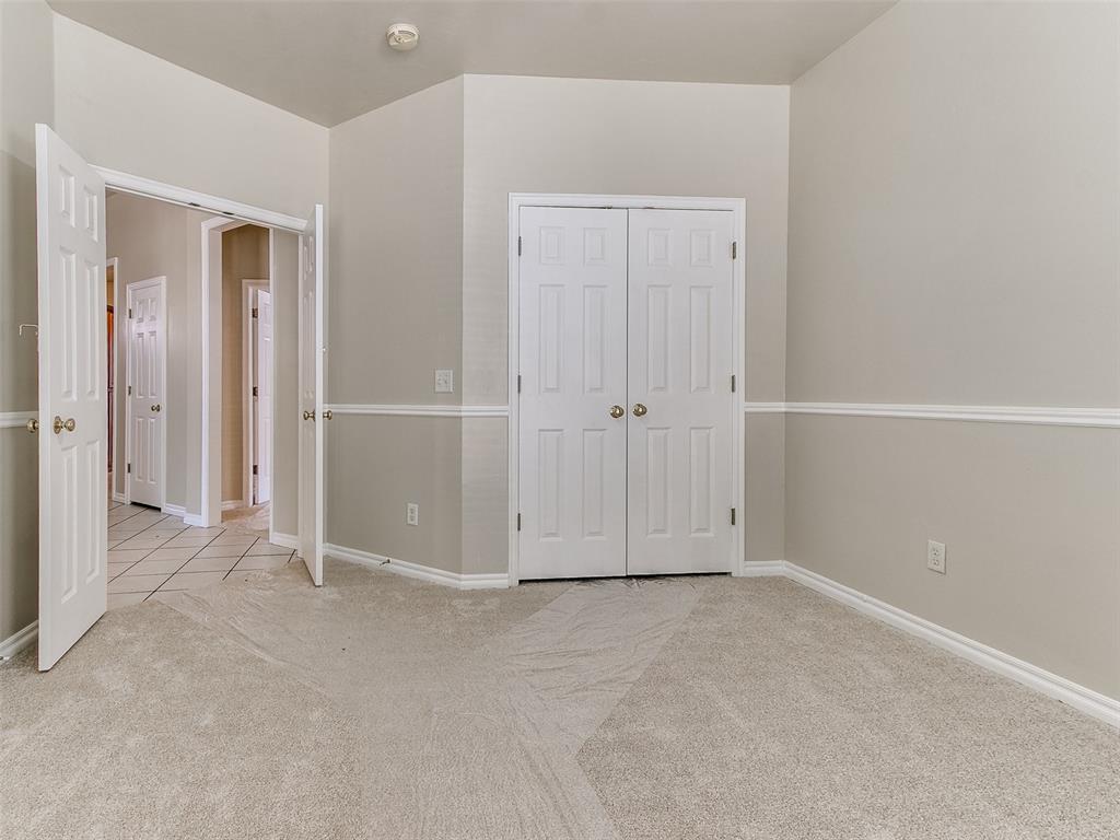15524 Swallowtail Drive Property Photo 32