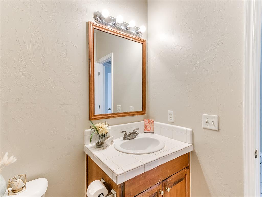 15524 Swallowtail Drive Property Photo 37