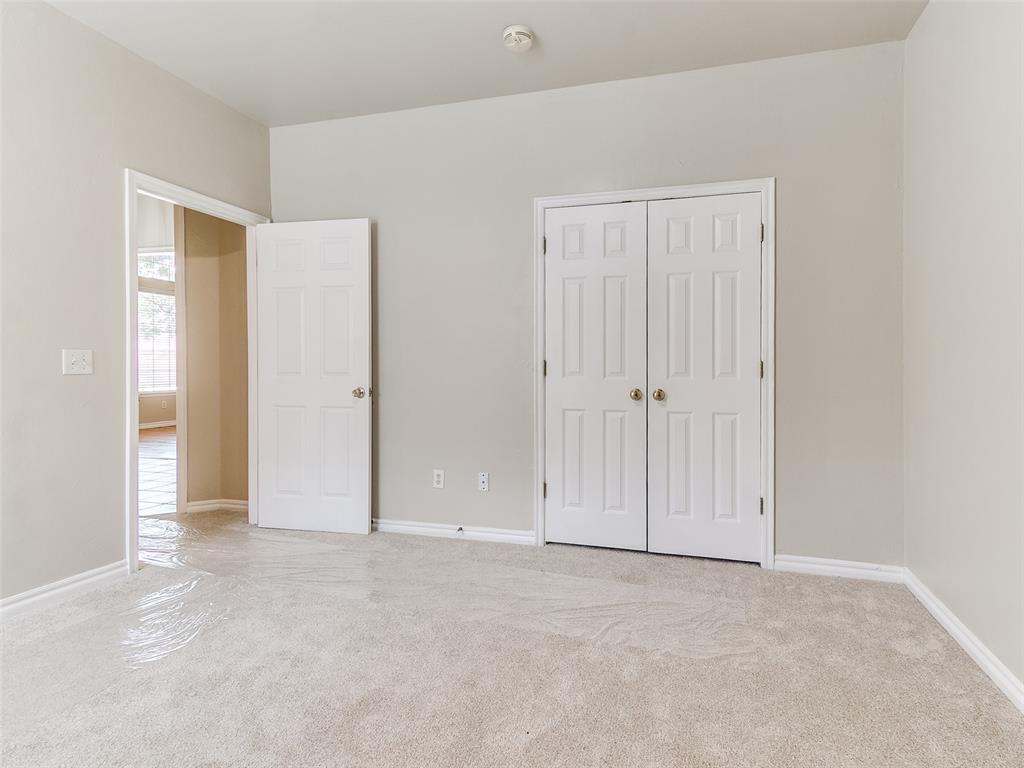 15524 Swallowtail Drive Property Photo 40