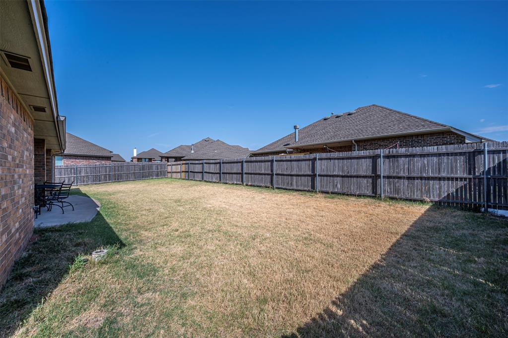 9121 Nw 89th Street Property Photo 30