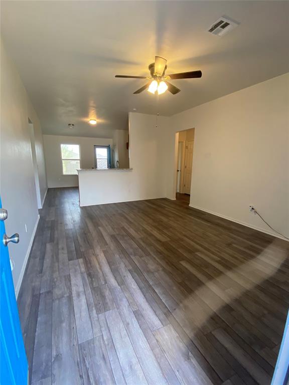 1204 Granite Lane Property Photo 3