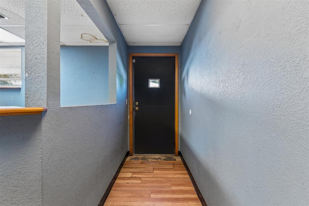 902 N Purdue Avenue Property Photo 11
