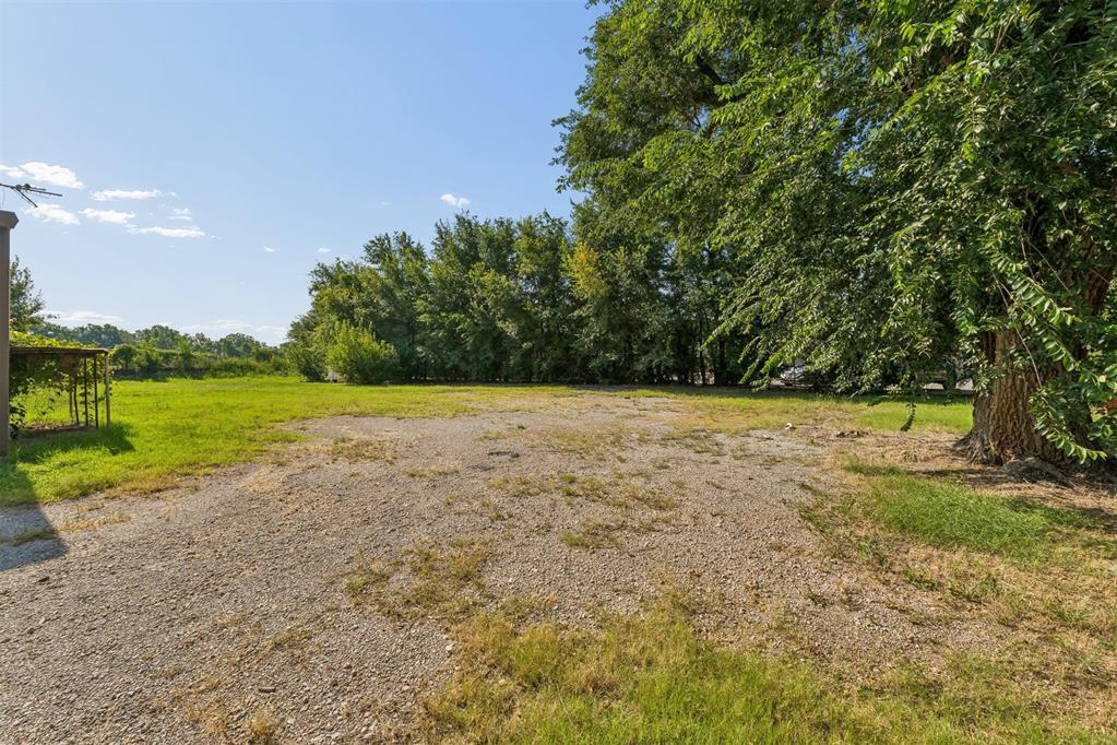 902 N Purdue Avenue Property Photo 28