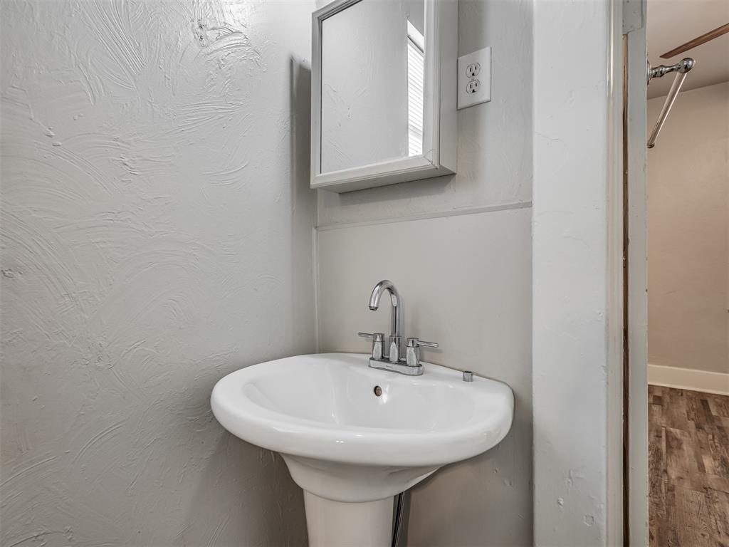 1226 Nw 8th Street Property Photo 34