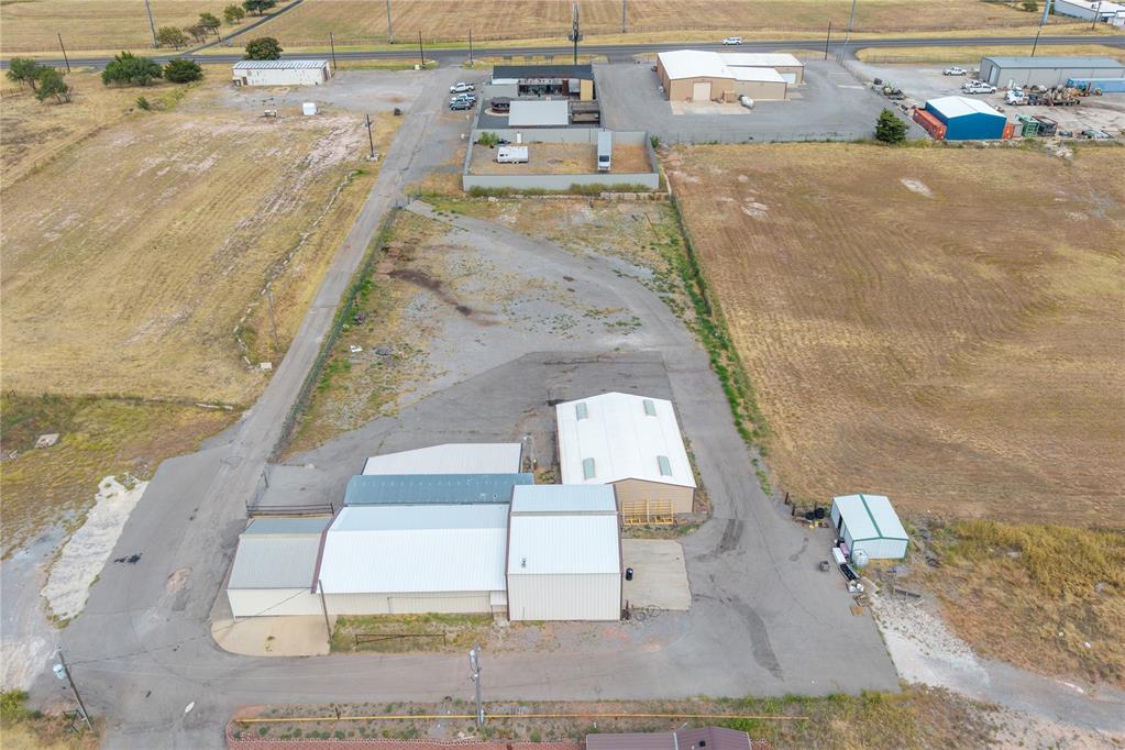 23986 E 1013 Road Property Photo 4