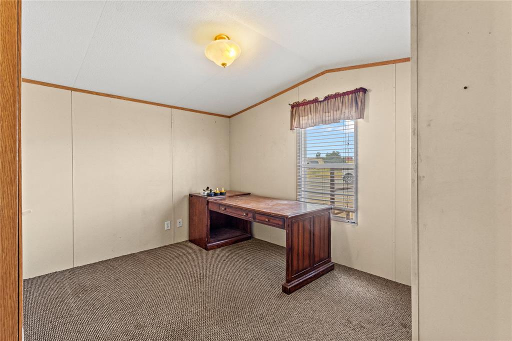 23986 E 1013 Road Property Photo 24