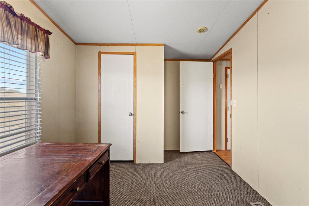 23986 E 1013 Road Property Photo 25