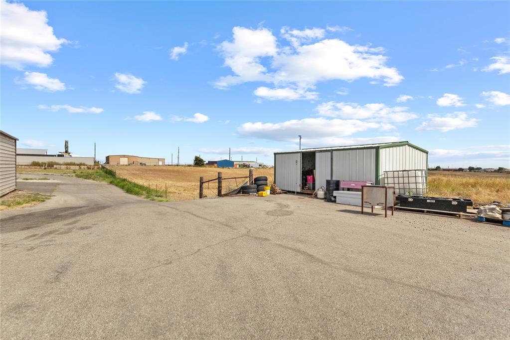 23986 E 1013 Road Property Photo 26