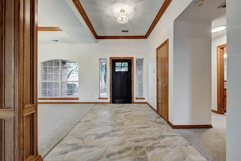 204 Persimmon Ridge Drive Property Photo 8