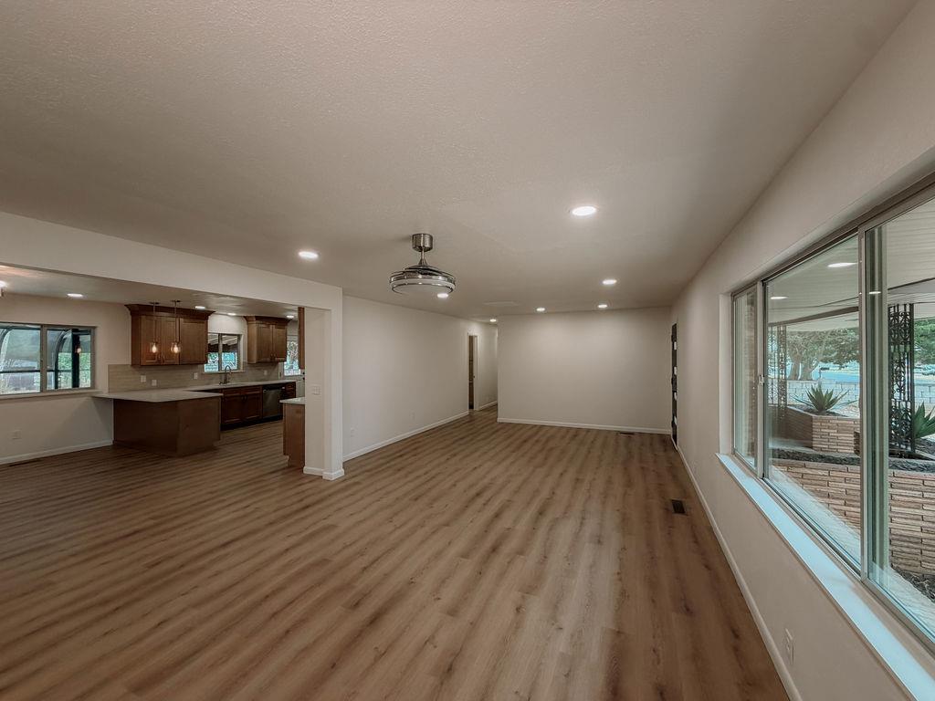 410 N Bryan Street Property Photo 11