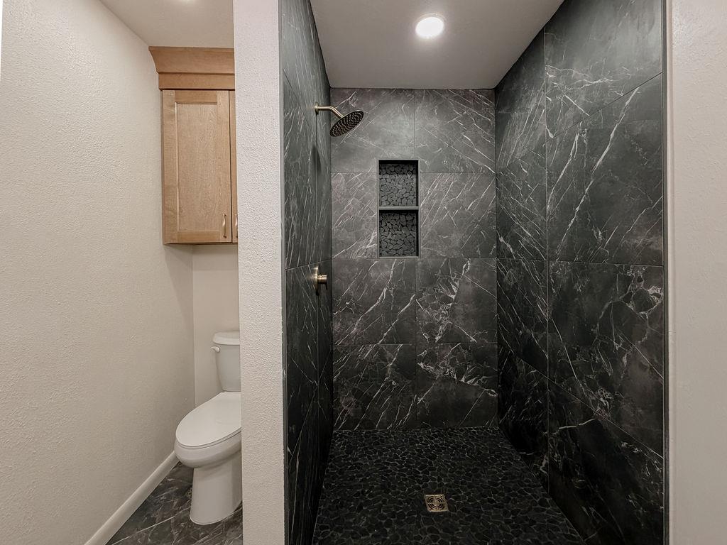410 N Bryan Street Property Photo 19