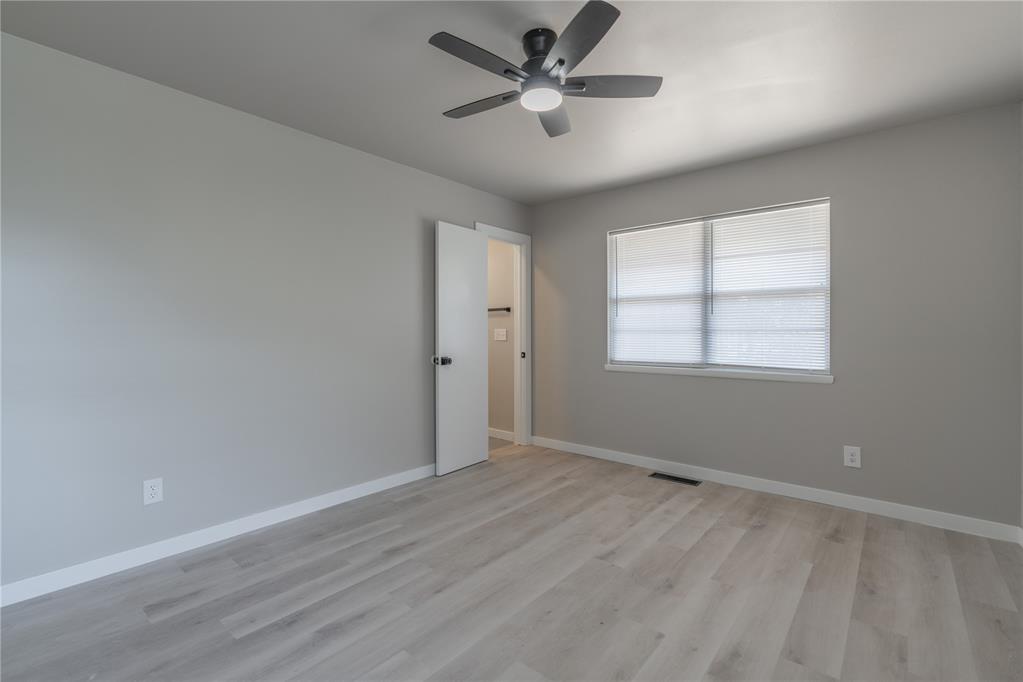 3929 Nw 59th Street Property Photo 14