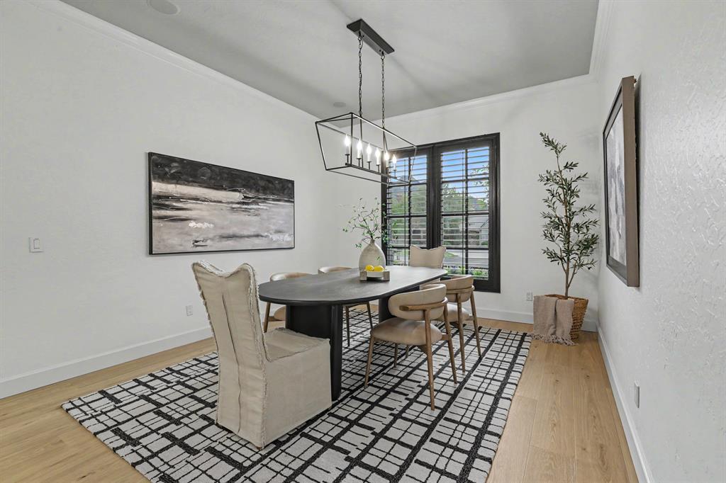 17104 Hawks Ridge Lane Property Photo 9