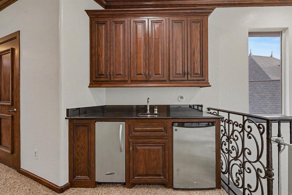 17104 Hawks Ridge Lane Property Photo 26