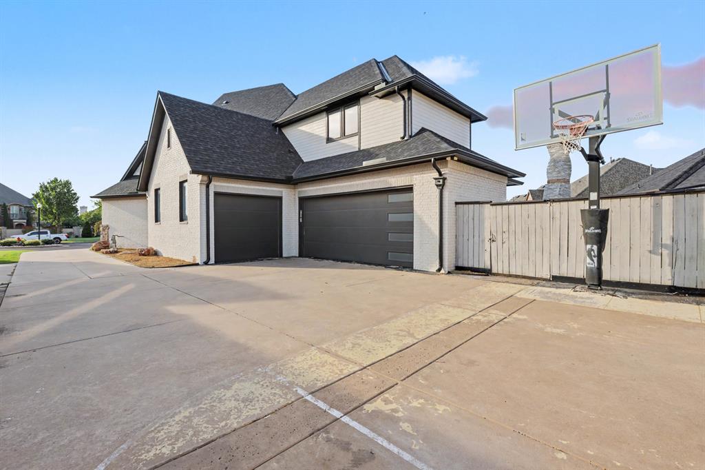 17104 Hawks Ridge Lane Property Photo 38