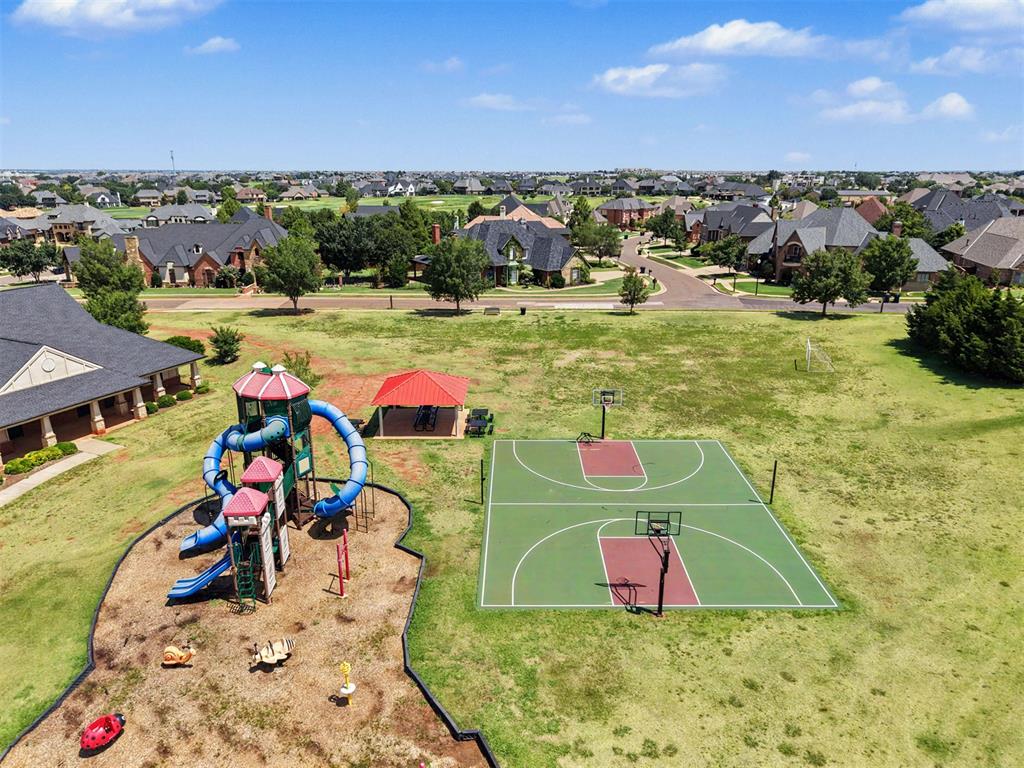 17104 Hawks Ridge Lane Property Photo 49