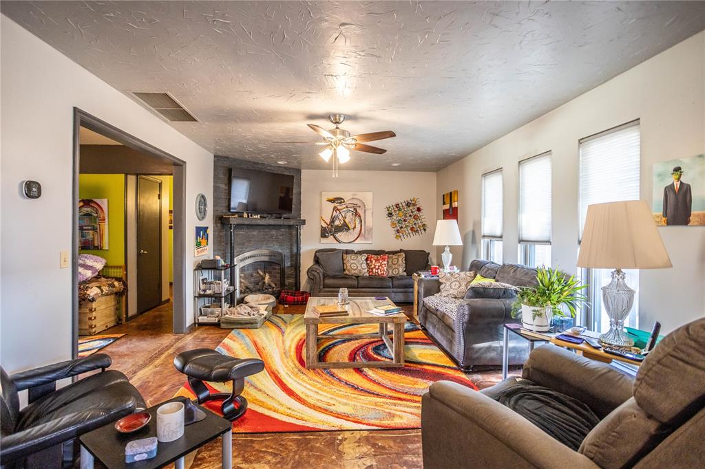 10046 Deer Creek Road Property Photo 6