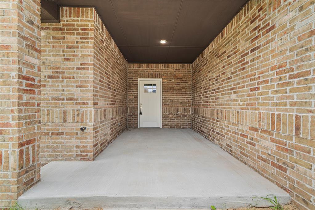 228 E Abbot Lane Property Photo 4