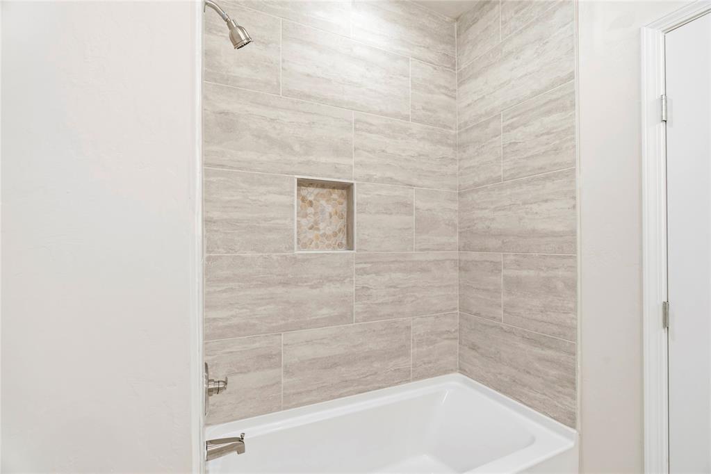 232 E Abbot Lane Property Photo 25