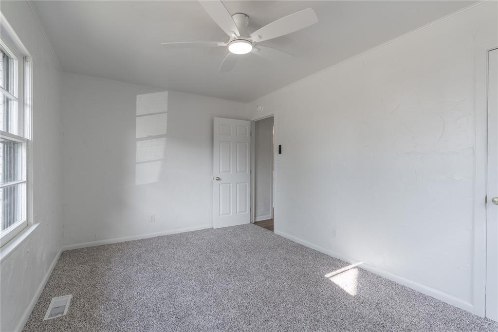 3217 Sw 40th Street Property Photo 24
