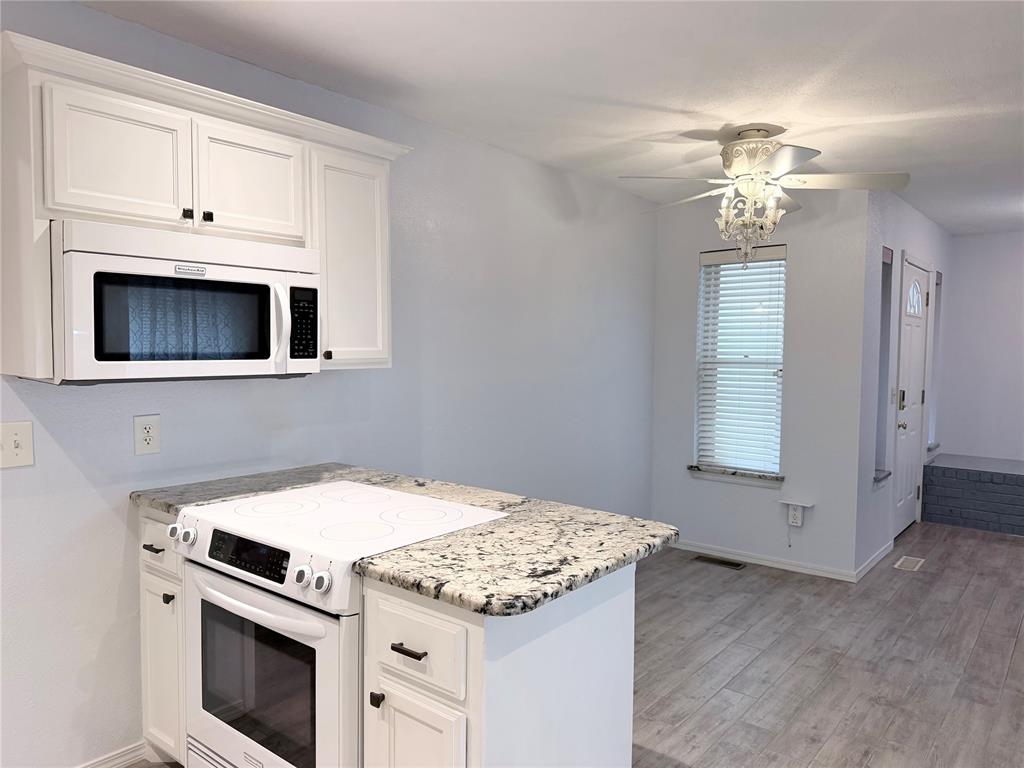 2816 Dalewood Place Property Photo 10