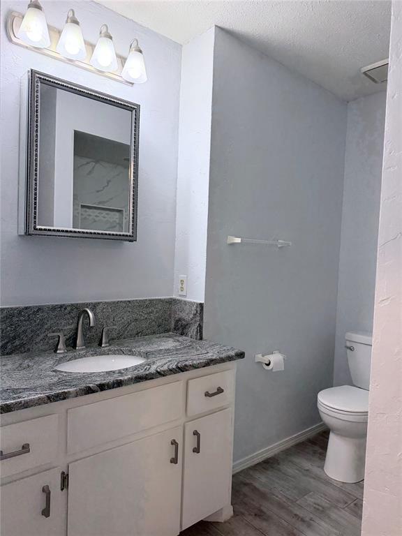 2816 Dalewood Place Property Photo 14
