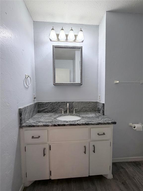 2816 Dalewood Place Property Photo 15