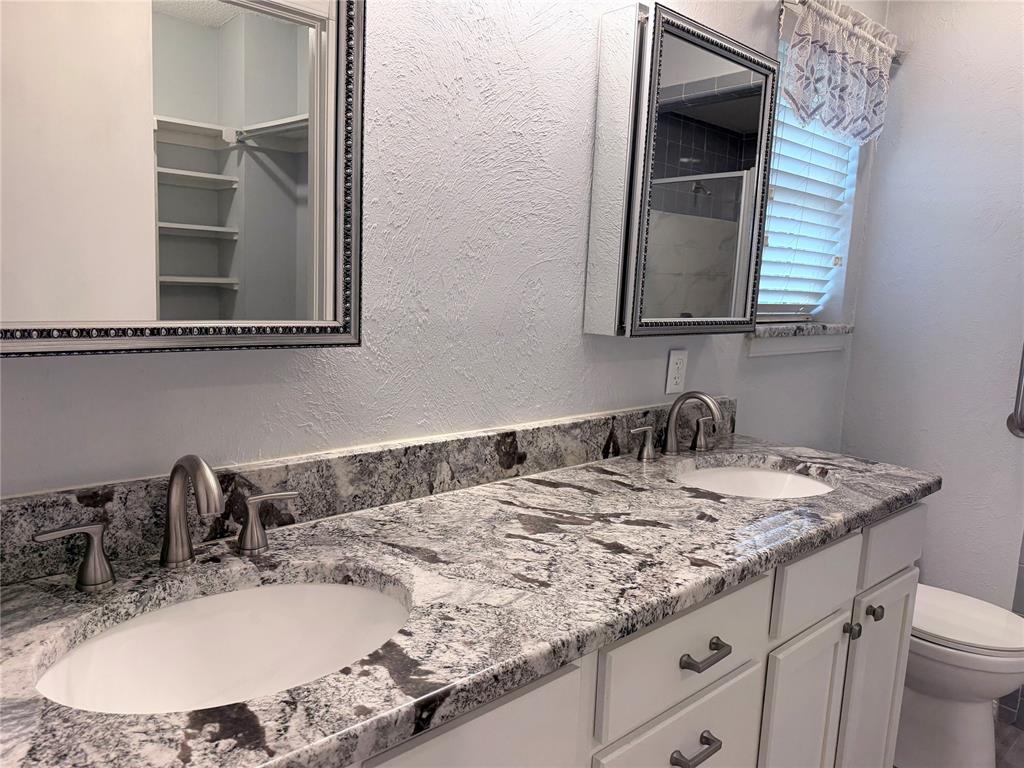2816 Dalewood Place Property Photo 23