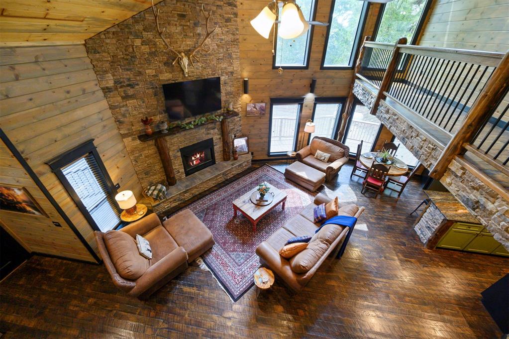 401 S Eagle Mountain Trail Property Photo 8